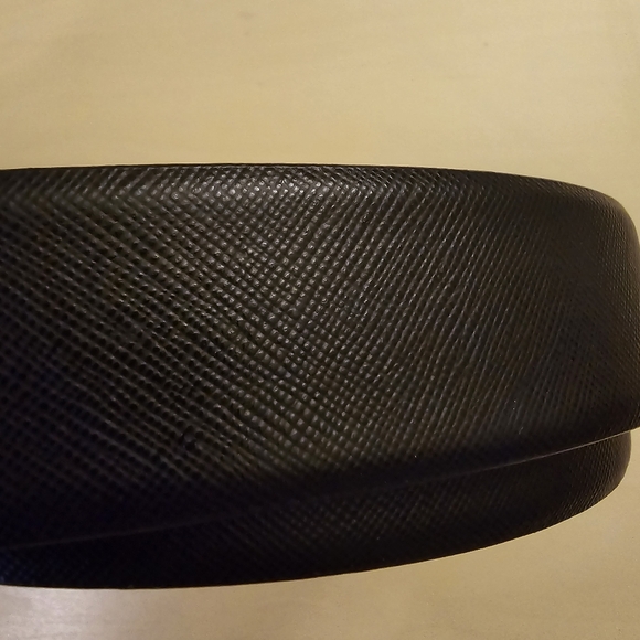 Barneys New York reversible leather belt size 42 black made in Italy width 1.5" - Picture 7 of 9